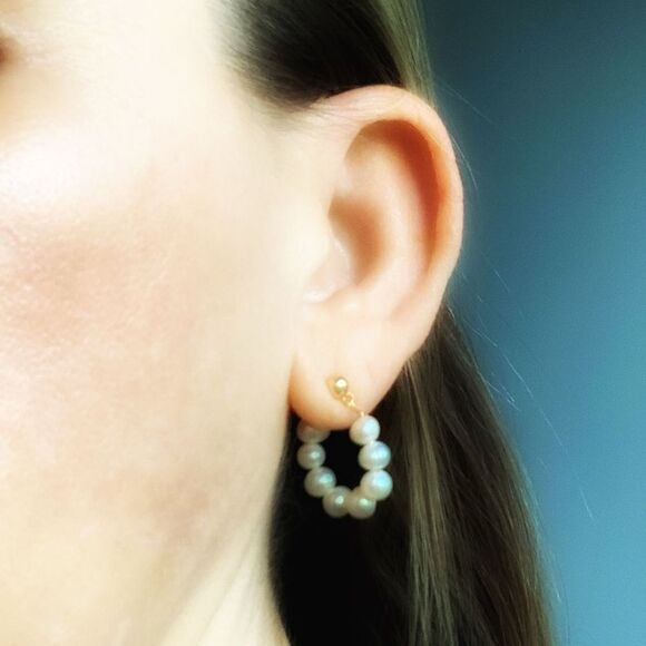 Genuine Freshwater White Pearl Huggie Hoop Earrings 18k Gold Plate, Gift Ready - Picture 5 of 9